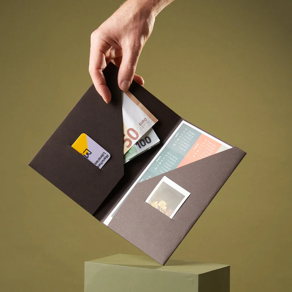 Paper Republic Card & Cash Holder