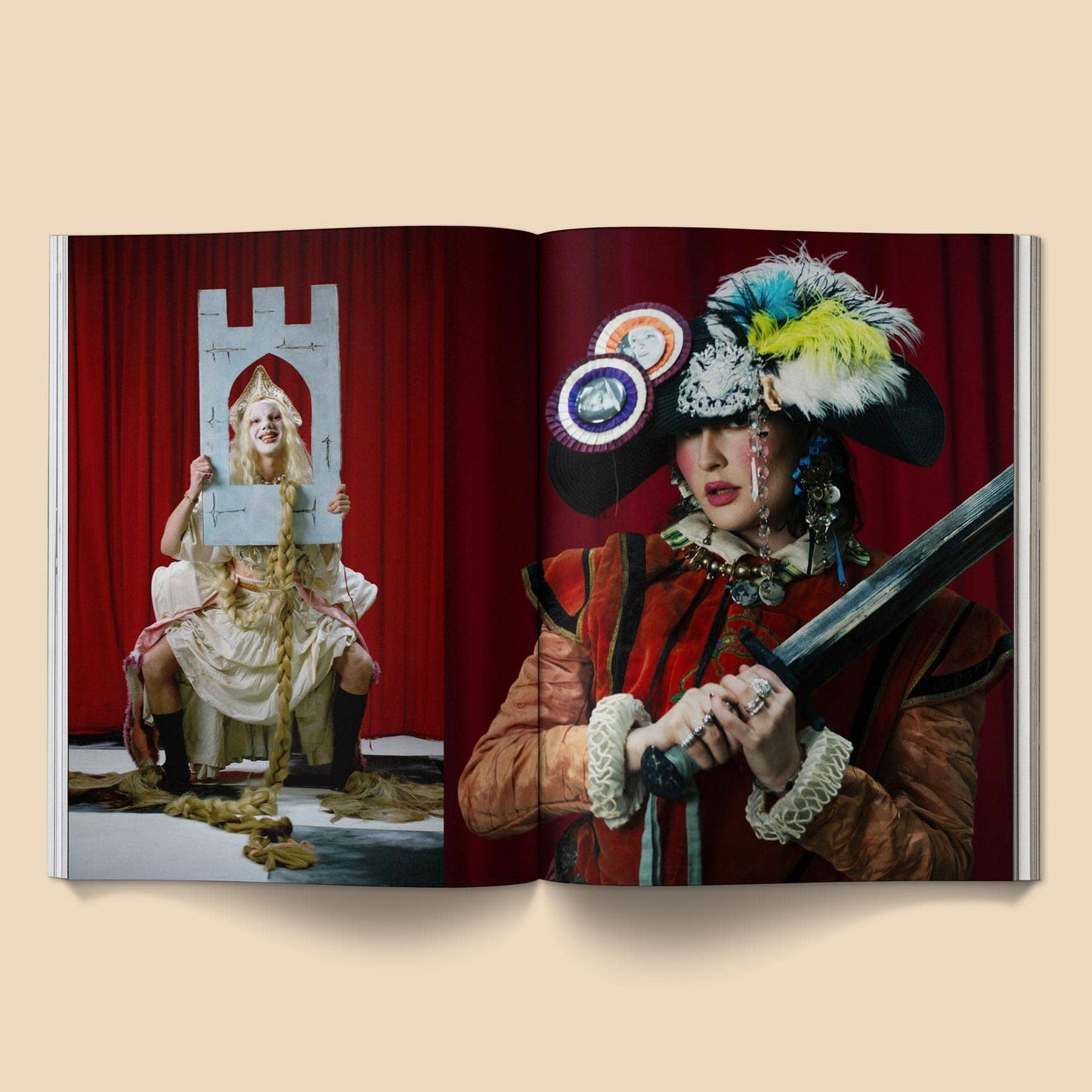 Mildew, Secondhand Fashion Magazine