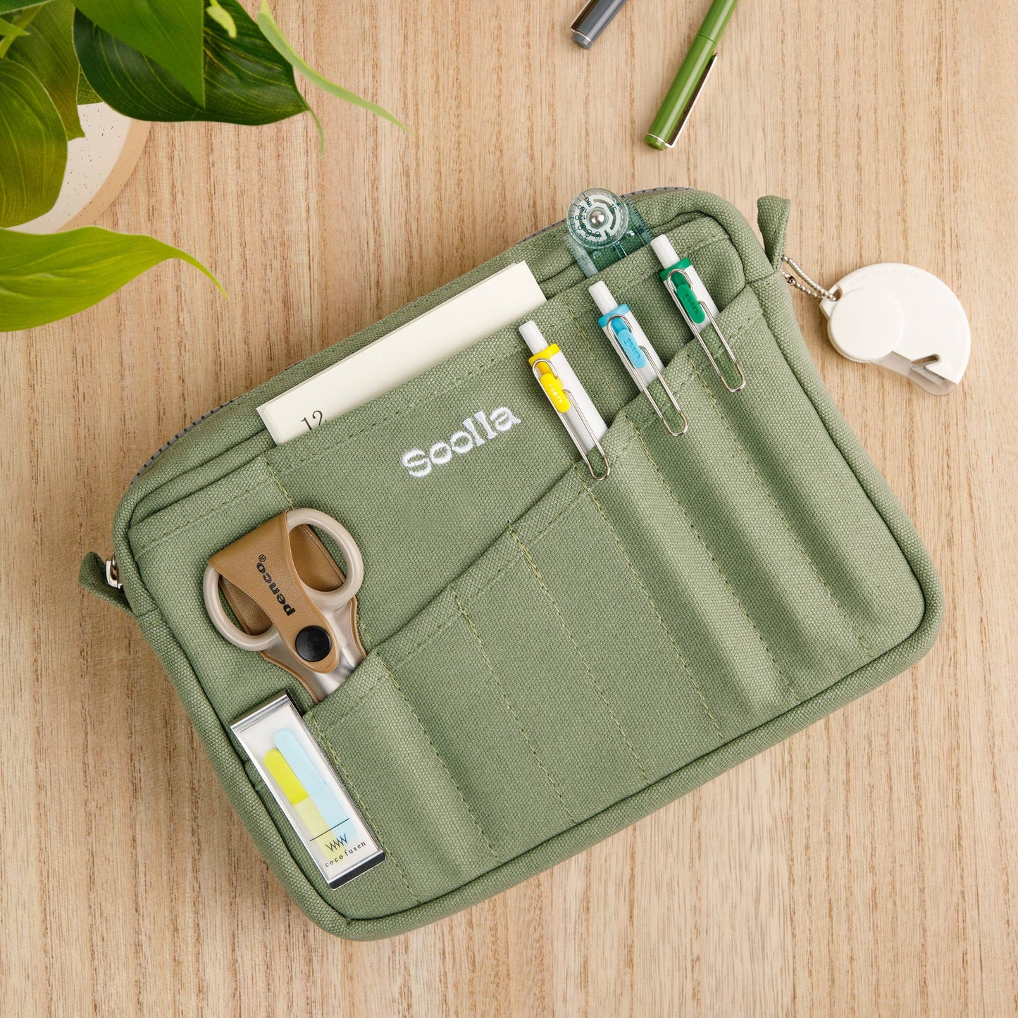 Soolla® Studio Pouch, Sangria