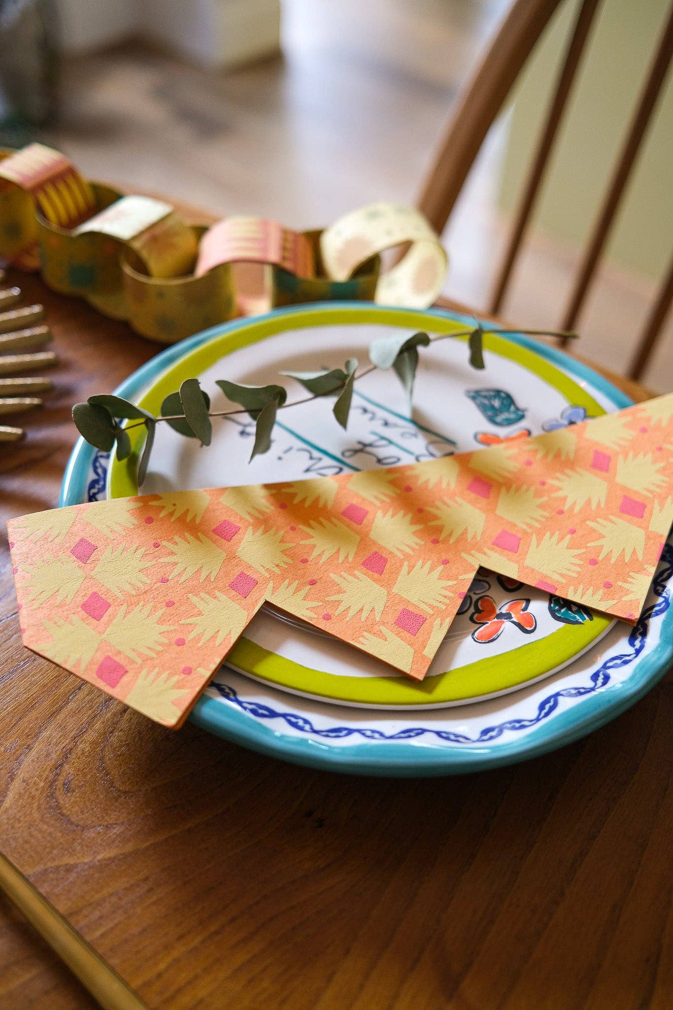 Yellow Paper Crowns Set