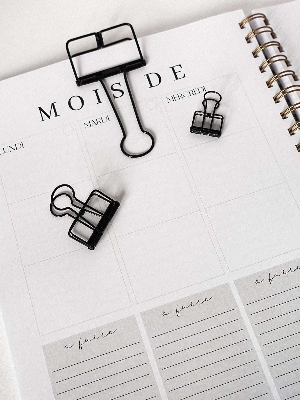 Black Paper Clip Set