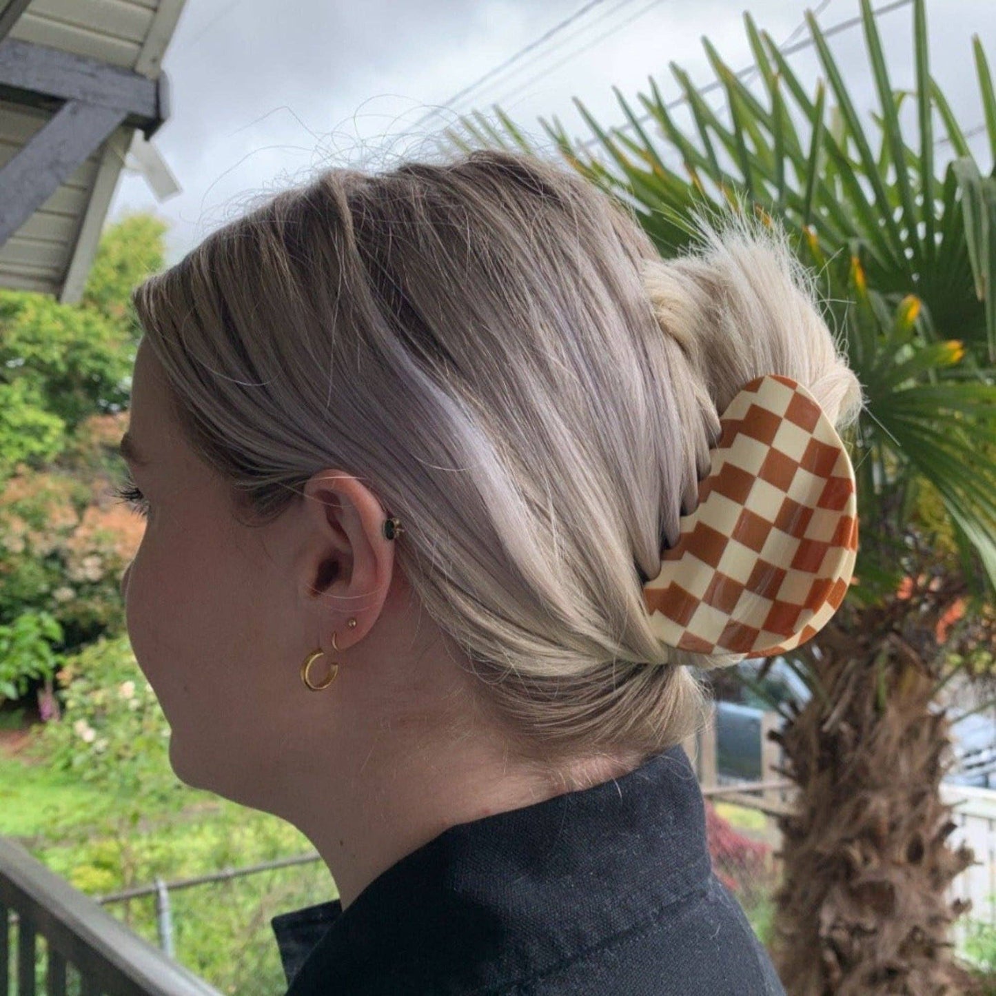 Checker Claw in Caramel