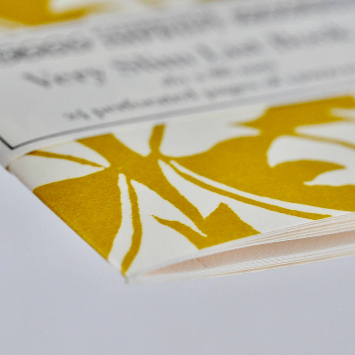 Very Slim List Book - Dandelion Turmeric