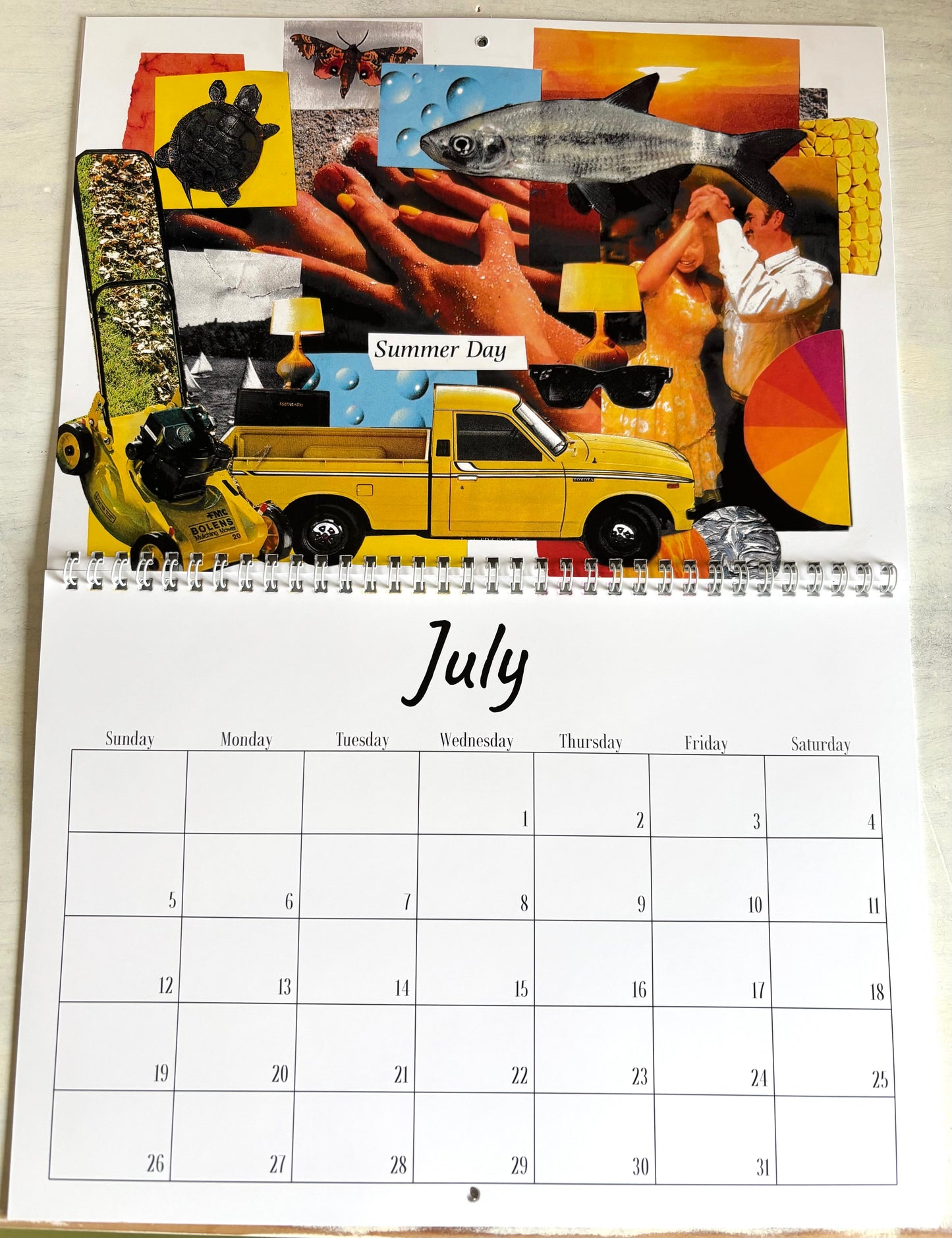 Cahier Collage Calendar - 2026