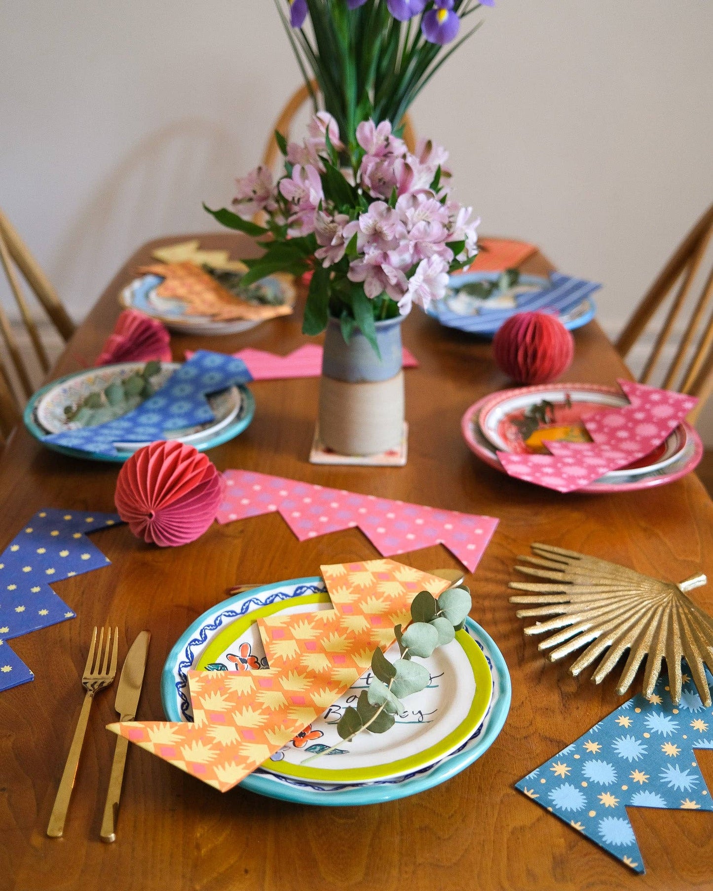 Yellow Paper Crowns Set