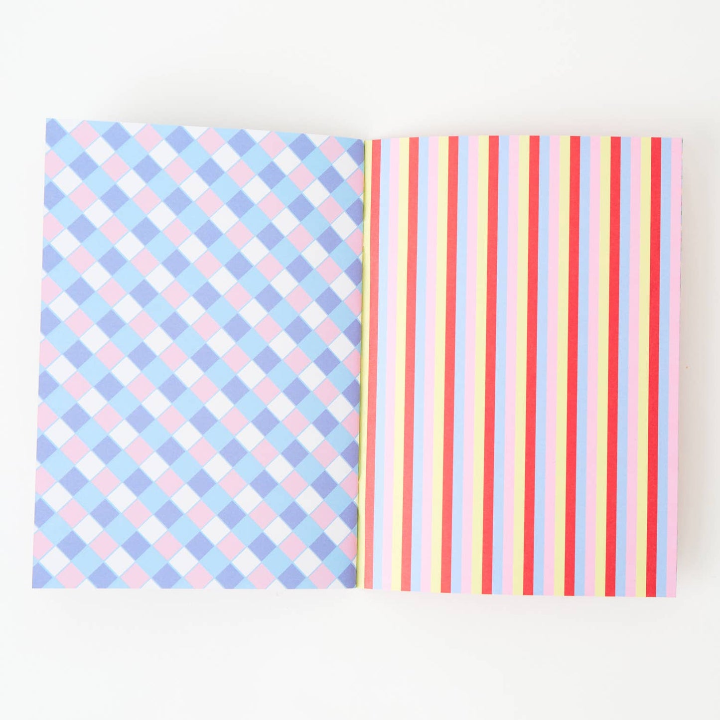 Martina’s Tiny Book of Scrapbooking Papers #1