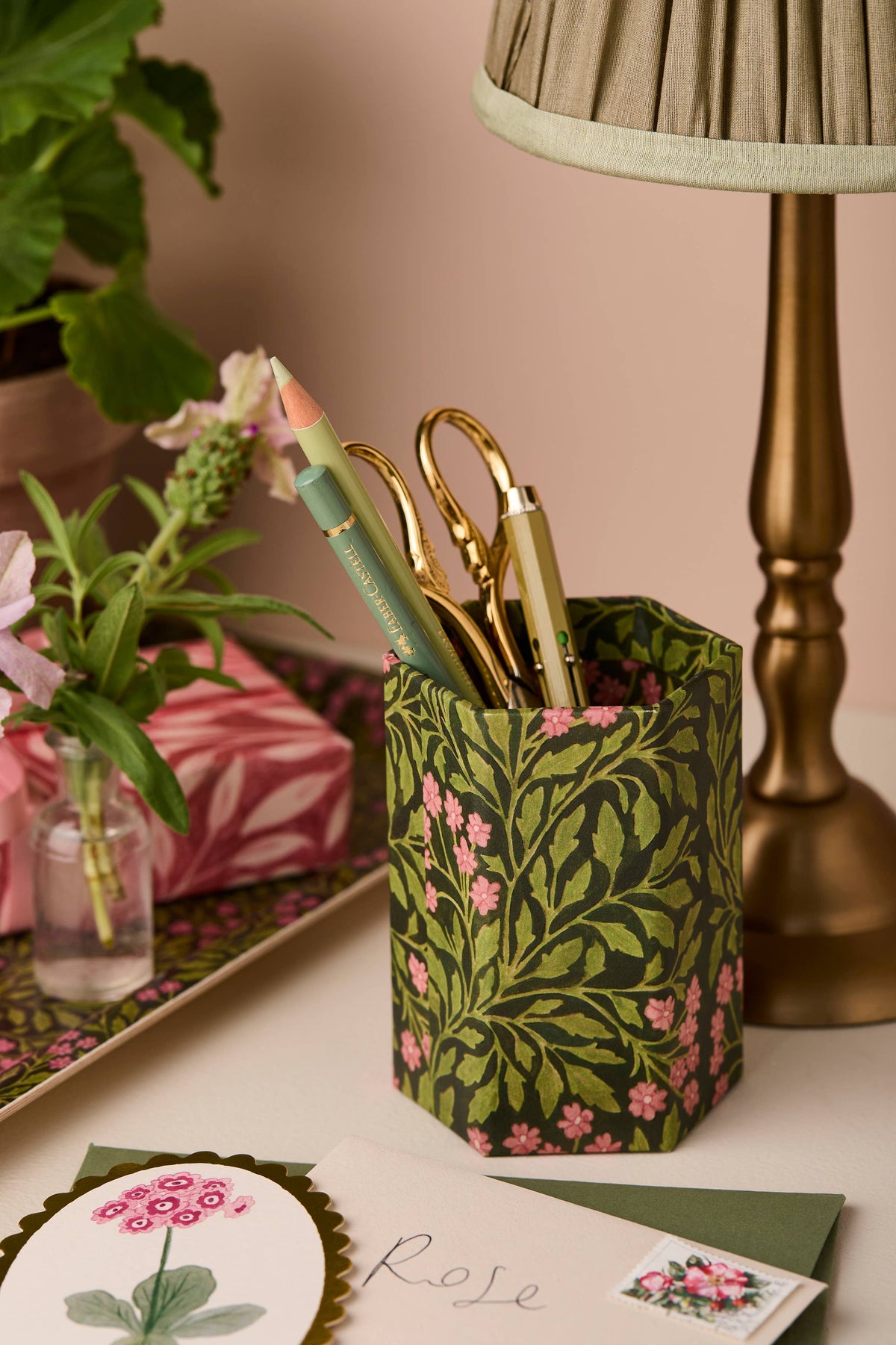Pen Pot - Green Flora