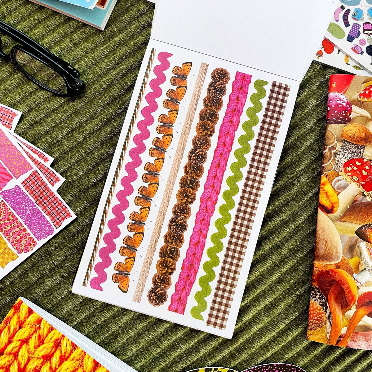 Cozy Fall - Junk Journal Sticker Book
